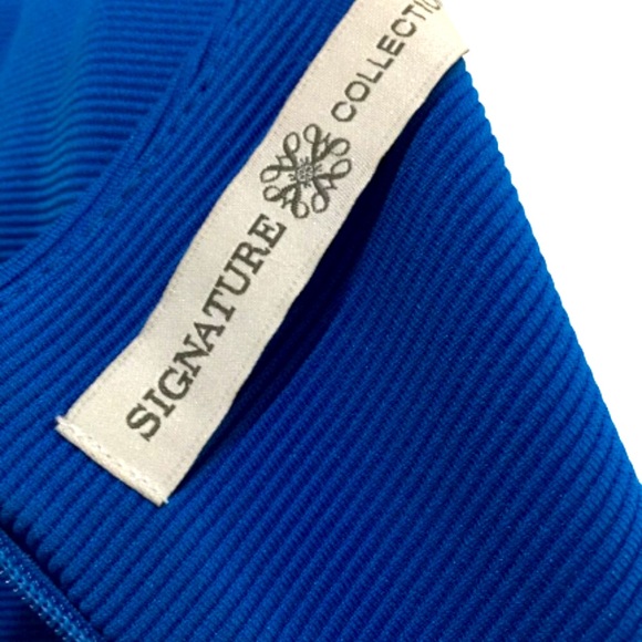 Blue Signature Size M Collection Dress - Picture 3 of 12